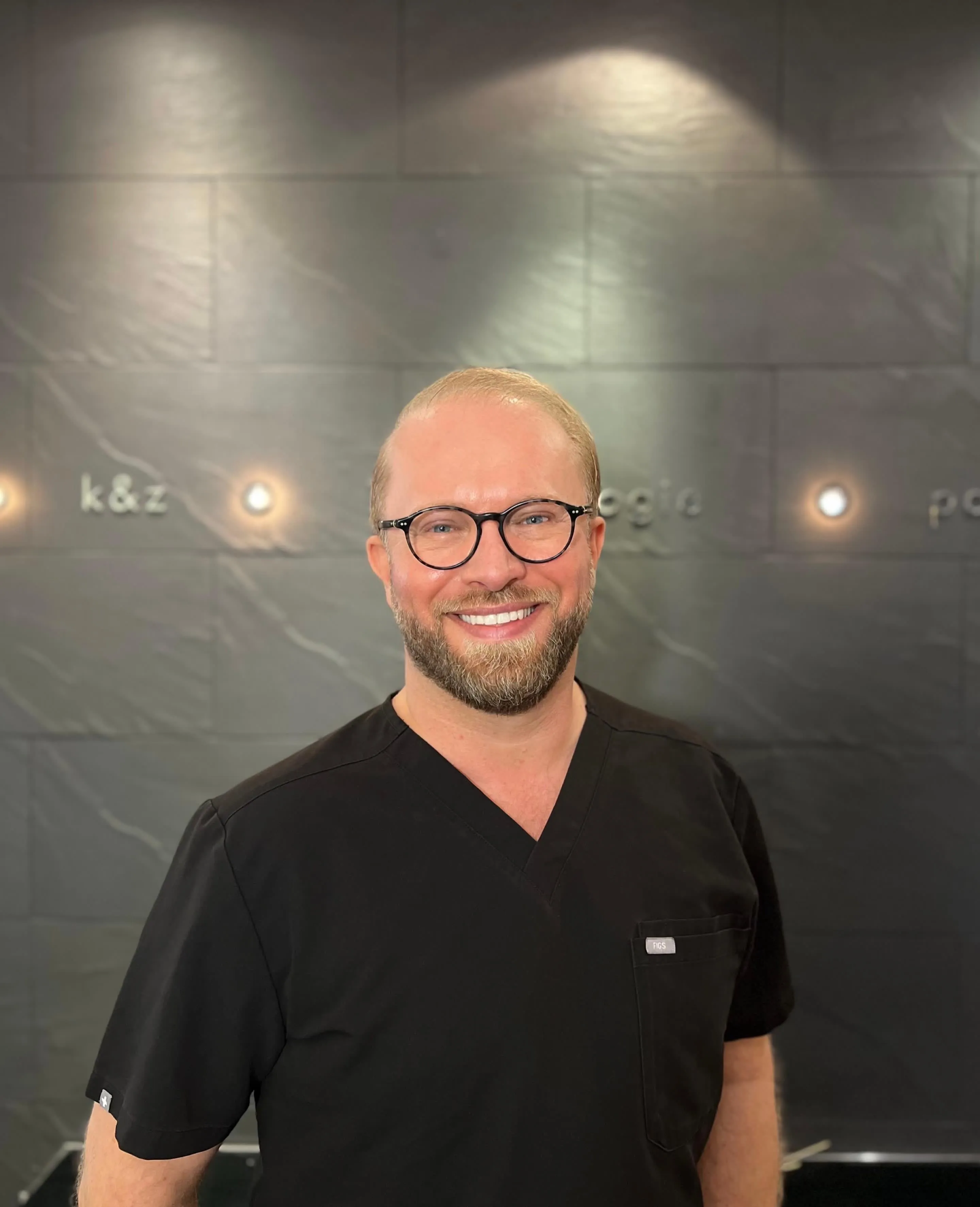Praxisbericht: Beratungsgespräche ohne Mitschreiben – Dr. Jakob P. Koschdon